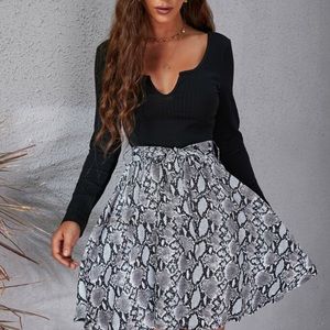 Sweater dress 👗- snake skin skirt - super charming!